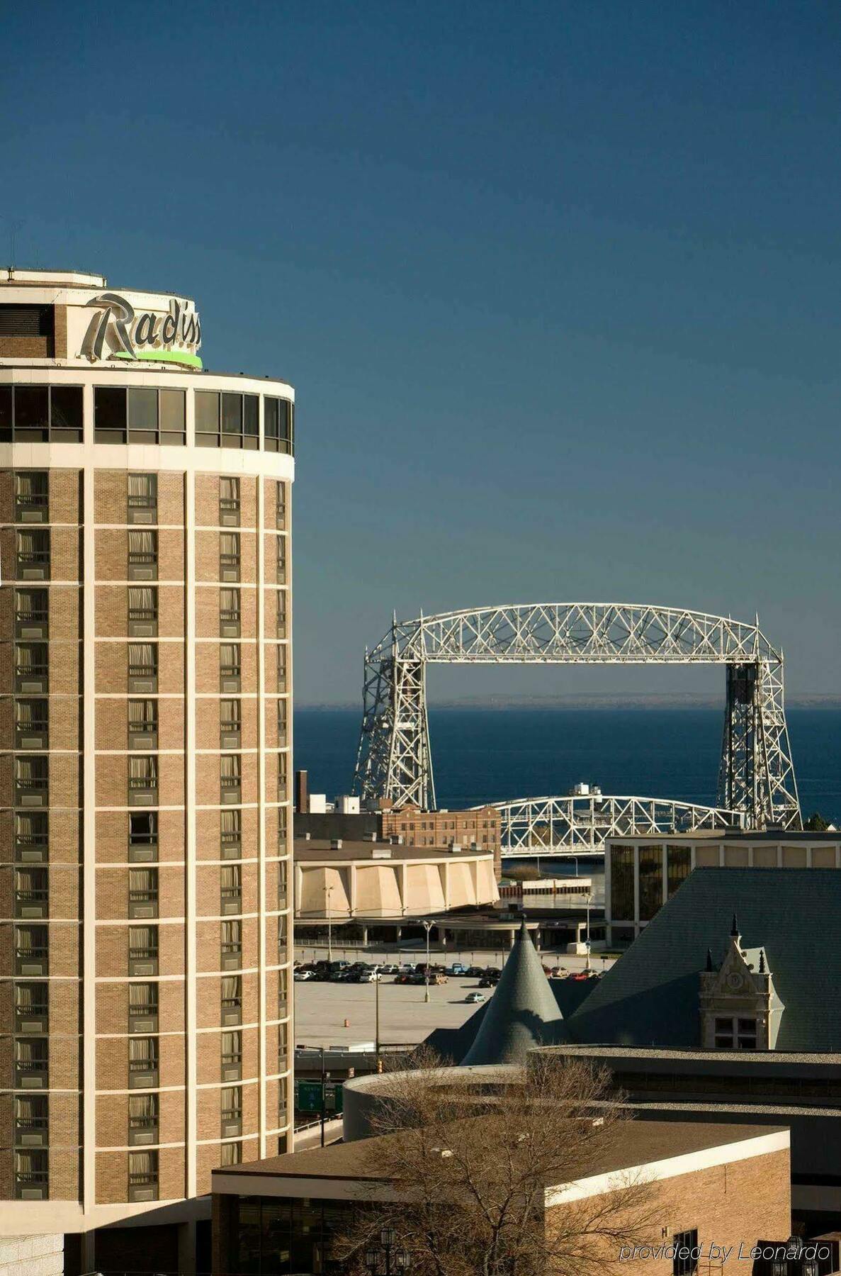 Radisson Hotel Duluth-Harborview Exterior photo